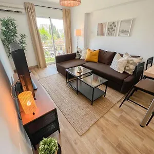 Bright & Cozy Acuario Beach&pool Apartment